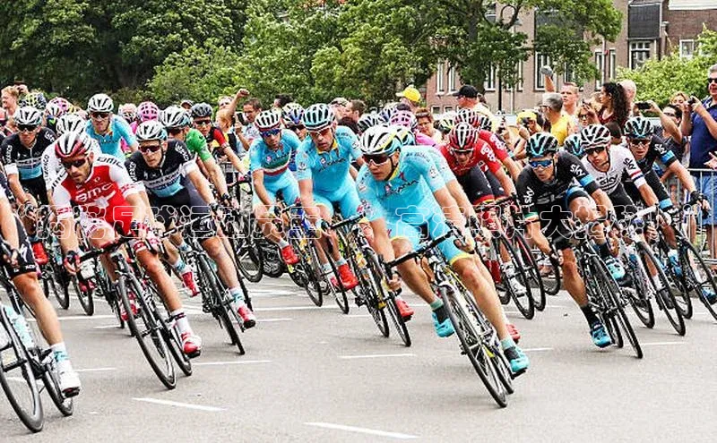 加拿大28圈下载美团